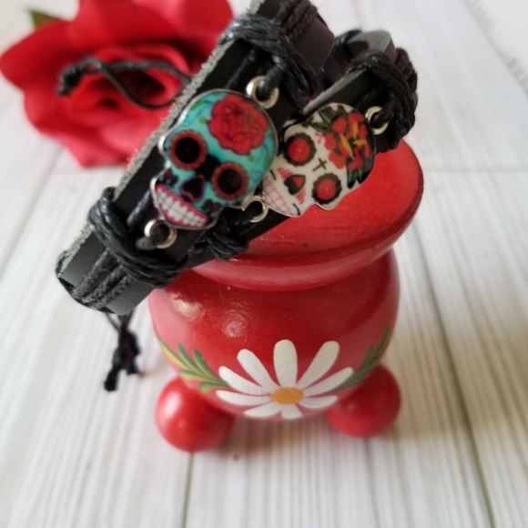 3/$30♥️ Sugar Skull Black Leather Bracelet Unisex - Picture 2 of 9